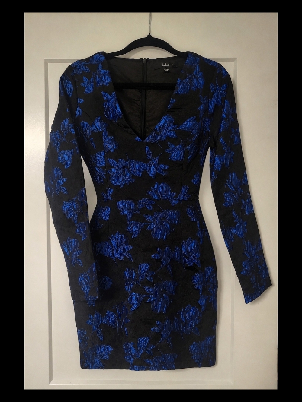 Lulu's Black & Royal Blue Floral V-Neck Long Sleeve Dress